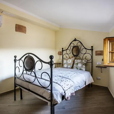 Bed & Breakfast Antico Borgo
