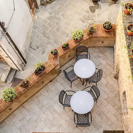 Antico Borgo Bed & Breakfast *