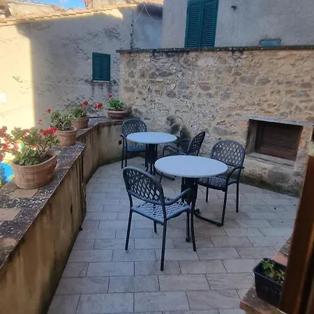Alojamento de Acomodação e Pequeno-almoço Antico Borgo B&B Seggiano 3*