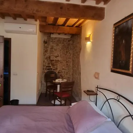 Antico Borgo B&B Seggiano Alojamento de Acomodação e Pequeno-almoço 3*